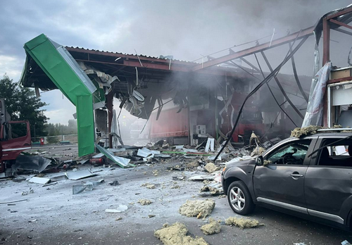  Росіяни зруйнували АЗС біля Полтави, виникла пожежа, - ОВА 